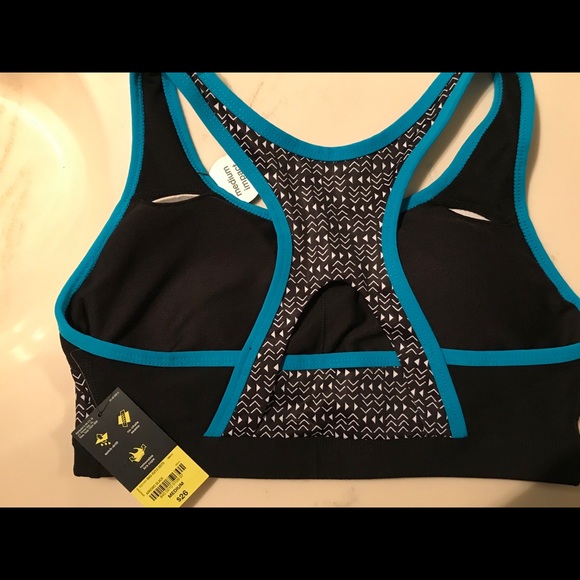 Sports bra - Picture 3 of 3